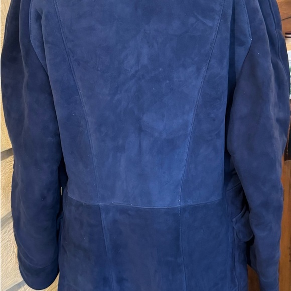 Vintage Blue Suede Coat! Shearling lining! Beautiful style and color! - Picture 2 of 14